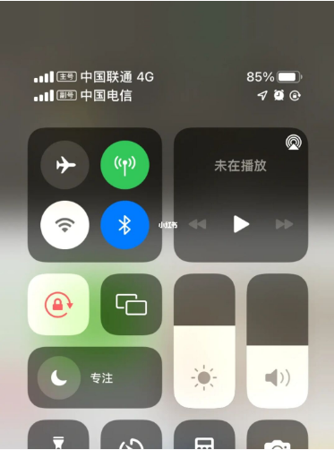 梅列苹果手机维修分享iPhone双卡信号解决办法 